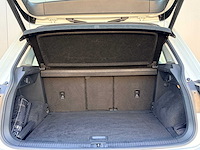 Volkswagen - 2016 - tiguan - 2.0 tsi 4 motion highline - personenauto - afbeelding 16 van  26