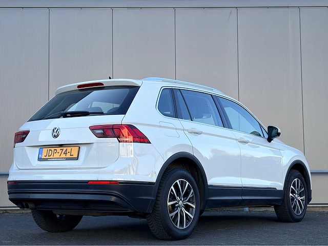 Volkswagen - 2016 - tiguan - 2.0 tsi 4 motion highline - personenauto - afbeelding 21 van  26
