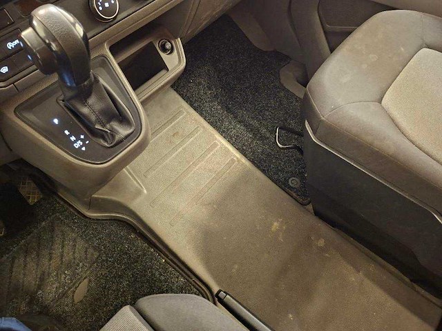 Volkswagen - 2017 - crafter - 35 2.0 tdi l4h4 - automaat - bedrijfswagen - afbeelding 7 van  18