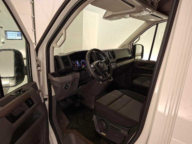 Volkswagen - 2017 - crafter - 35 2.0 tdi l4h4 - automaat - bedrijfswagen - afbeelding 16 van  18