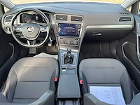 Volkswagen - 2017 - golf - 1.0 tsi virtual cockpit - personenauto - afbeelding 9 van  23
