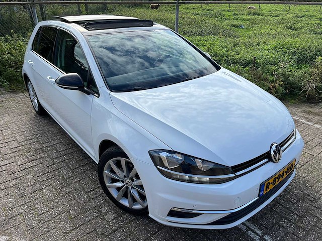 Volkswagen - 2017 - golf - 1.0 tsi virtual cockpit - personenauto - afbeelding 12 van  23