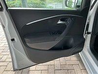 Volkswagen - 2017 - polo - 1.2 tsi comfortline - personenauto - afbeelding 16 van  40