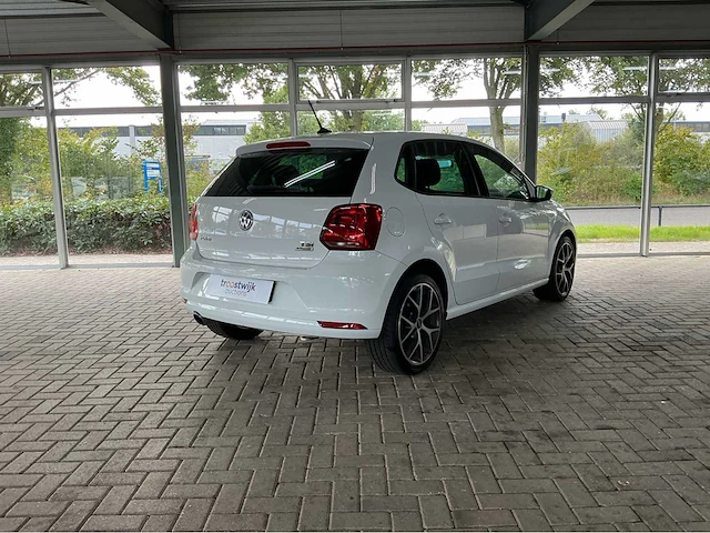 Volkswagen - 2017 - polo - 1.2 tsi comfortline - personenauto - afbeelding 37 van  40
