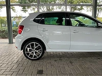Volkswagen - 2017 - polo - 1.2 tsi comfortline - personenauto - afbeelding 39 van  40