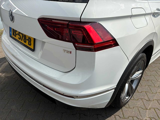 Volkswagen - 2017 - tiguan - 1.4 tsi cl bns r - personenauto - afbeelding 3 van  25