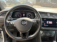 Volkswagen - 2017 - tiguan - 1.4 tsi cl bns r - personenauto - afbeelding 11 van  25