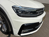 Volkswagen - 2017 - tiguan - 1.4 tsi cl bns r - personenauto - afbeelding 24 van  25