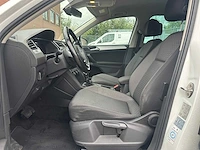 Volkswagen - 2017 - tiguan - 2.0 tsi 4m. highline - automaat - personenauto - afbeelding 7 van  26