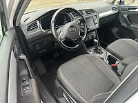 Volkswagen - 2017 - tiguan - 2.0 tsi 4m. highline - automaat - personenauto - afbeelding 8 van  26