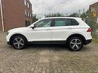 Volkswagen - 2017 - tiguan - 2.0 tsi 4m. highline - automaat - personenauto - afbeelding 1 van  26