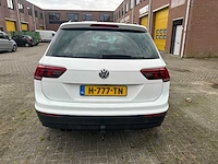 Volkswagen - 2017 - tiguan - 2.0 tsi 4m. highline - automaat - personenauto - afbeelding 3 van  26