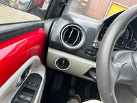 Volkswagen - 2017 - up! - 1.0 bmt take up! - personenauto - afbeelding 1 van  8