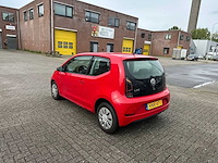 Volkswagen - 2017 - up! - 1.0 bmt take up! - personenauto - afbeelding 4 van  8