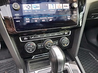 Volkswagen - 2018 - arteon - 2.0 tsi r-line - personenauto - afbeelding 4 van  21