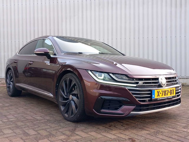 Volkswagen - 2018 - arteon - 2.0 tsi r-line - personenauto - afbeelding 1 van  21