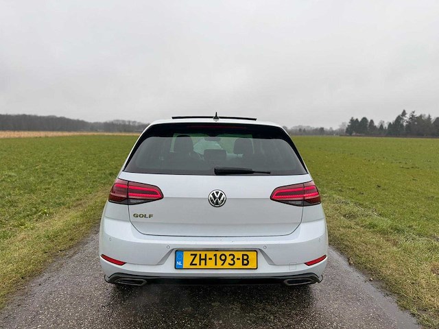 Volkswagen - 2018 - golf - 1.5 tsi hl bns r - zh-193-b - afbeelding 13 van  16