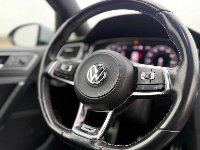 Volkswagen - 2018 - golf - 1.5 tsi hl bns r - zh-193-b - afbeelding 3 van  16