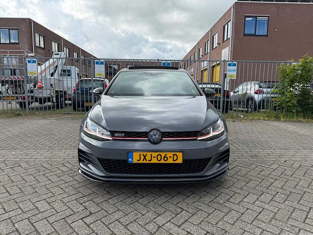 Volkswagen - 2019 - golf - 2.0 tsi gti tcr - automaat - personenauto - afbeelding 20 van  21