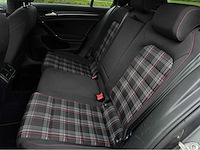 Volkswagen - 2019 - golf gti 2.0 performance - personenauto - afbeelding 10 van  29