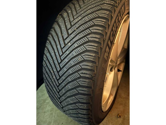 Volkswagen - 2019 - golf gti 2.0 performance - personenauto - afbeelding 20 van  29