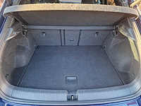 Volkswagen - 2019 - t-roc - 1.5 tsi sport - r-147-dt - personenauto - afbeelding 13 van  23