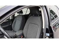 Volkswagen - 2020 - golf - 1.5 etsi style - l-094-lk - afbeelding 5 van  23
