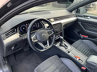 Volkswagen - 2020 - passat variant - 1.5 tsi r-line bns+ - personenauto (j-758-vj) - afbeelding 2 van  29