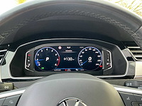 Volkswagen - 2020 - passat variant - 1.5 tsi r-line bns+ - personenauto (j-758-vj) - afbeelding 4 van  29