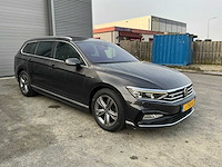 Volkswagen - 2020 - passat variant - 1.5 tsi r-line bns+ - personenauto (j-758-vj) - afbeelding 23 van  29