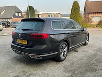 Volkswagen - 2020 - passat variant - 1.5 tsi r-line bns+ - personenauto (j-758-vj) - afbeelding 24 van  29