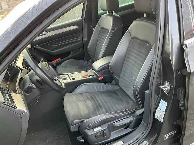 Volkswagen - 2020 - passat variant - 1.5 tsi r-line bns+ - personenauto (j-758-vj) - afbeelding 28 van  29