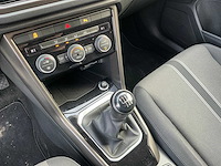 Volkswagen - 2020 - t-roc - 1.5 tsi style - personenauto (h-585-fd) - afbeelding 5 van  24