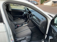 Volkswagen - 2020 - t-roc - 1.5 tsi style - personenauto (h-585-fd) - afbeelding 7 van  24