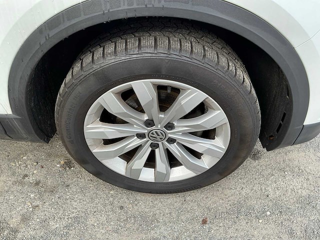 Volkswagen - 2020 - t-roc - 1.5 tsi style - personenauto (h-585-fd) - afbeelding 15 van  24