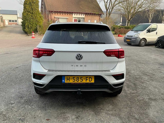 Volkswagen - 2020 - t-roc - 1.5 tsi style - personenauto (h-585-fd) - afbeelding 20 van  24