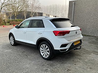 Volkswagen - 2020 - t-roc - 1.5 tsi style - personenauto (h-585-fd) - afbeelding 21 van  24