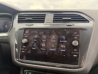 Volkswagen - 2020 - tiguan - 1.5 tsi highl. bus r - s-633-rx - afbeelding 2 van  14