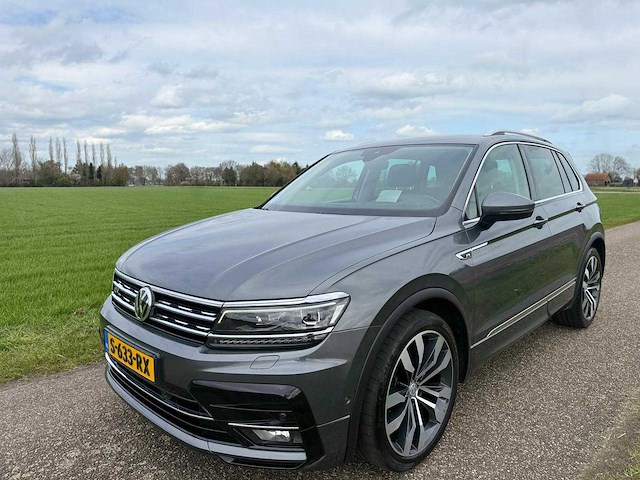 Volkswagen - 2020 - tiguan - 1.5 tsi highl. bus r - s-633-rx - afbeelding 1 van  14
