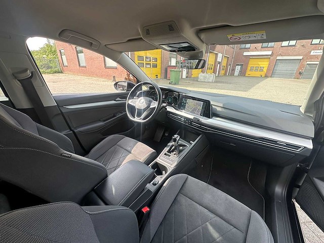 Volkswagen - 2022 - golf - 2.0 tdi life bns - personenauto - afbeelding 3 van  23
