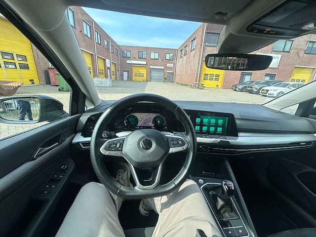 Volkswagen - 2022 - golf - 2.0 tdi life bns - personenauto - afbeelding 4 van  23