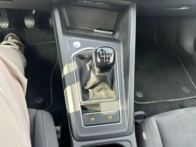 Volkswagen - 2022 - golf - 2.0 tdi life bns - personenauto - afbeelding 8 van  23