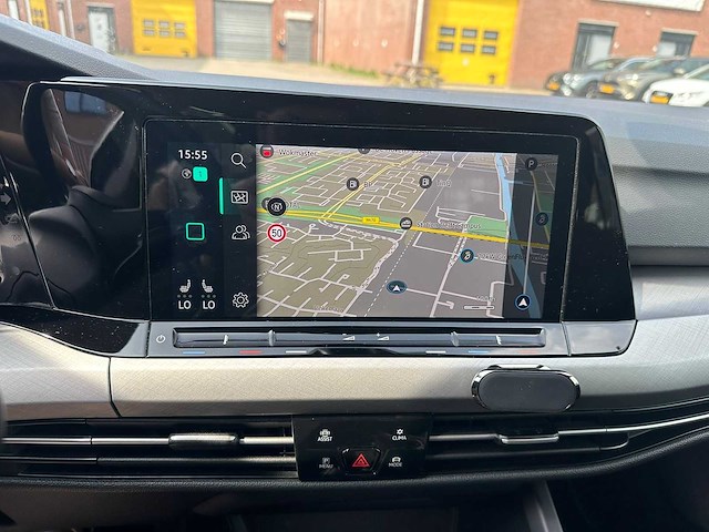 Volkswagen - 2022 - golf - 2.0 tdi life bns - personenauto - afbeelding 9 van  23