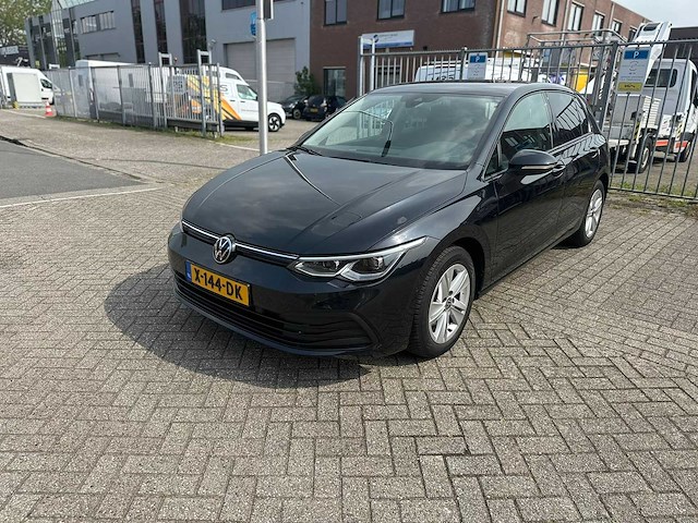 Volkswagen - 2022 - golf - 2.0 tdi life bns - personenauto - afbeelding 1 van  23