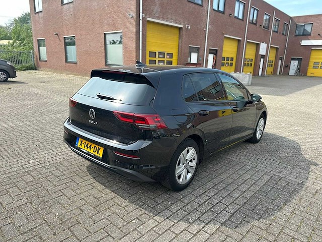 Volkswagen - 2022 - golf - 2.0 tdi life bns - personenauto - afbeelding 19 van  23