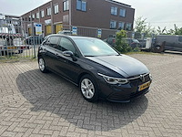Volkswagen - 2022 - golf - 2.0 tdi life bns - personenauto - afbeelding 21 van  23