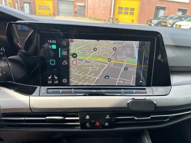 Volkswagen - 2022 - golf - 2.0 tdi life bns - personenauto - afbeelding 9 van  23
