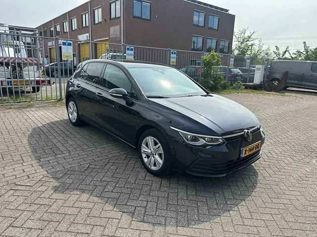 Volkswagen - 2022 - golf - 2.0 tdi life bns - personenauto - afbeelding 7 van  23