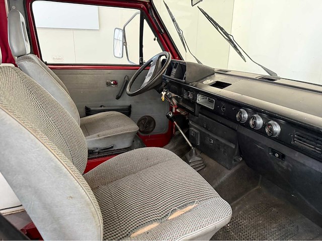 Volkswagen - 251 - camper - 1988 - afbeelding 19 van  35