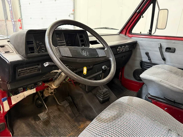 Volkswagen - 251 - camper - 1988 - afbeelding 3 van  36